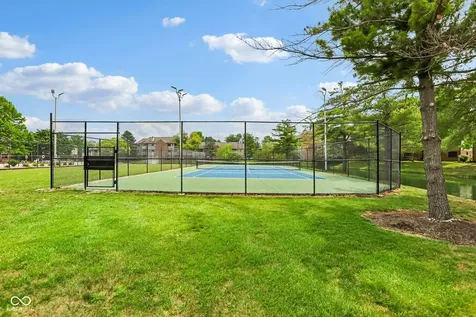 4341 Village Parkway Circle W Indianapolis IN 46254