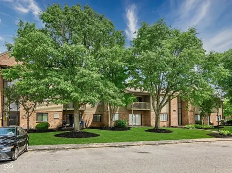 4341 Village Parkway Circle W Indianapolis IN 46254