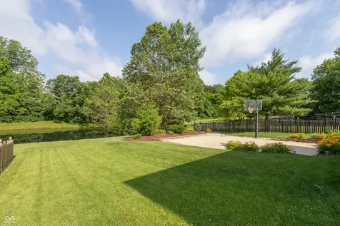 2426 Manita Drive Indianapolis IN 46234