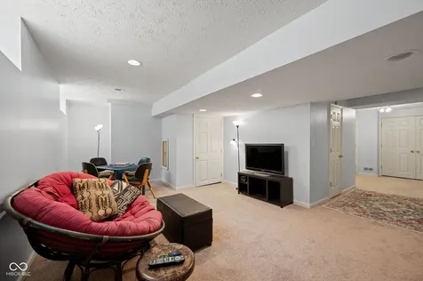 5780 Broadway Street Indianapolis IN 46220