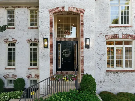 14232 Kingdom Court Fishers IN 46040