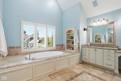 14232 Kingdom Court Fishers IN 46040