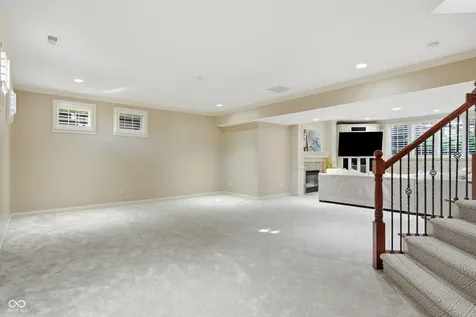14232 Kingdom Court Fishers IN 46040