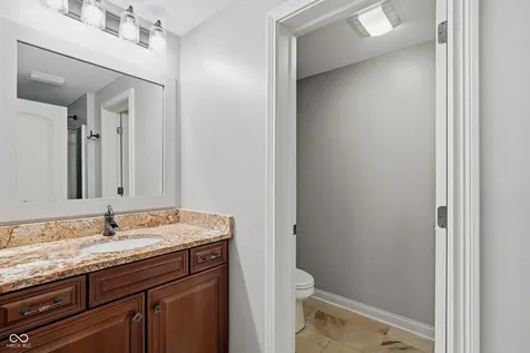 14232 Kingdom Court Fishers IN 46040