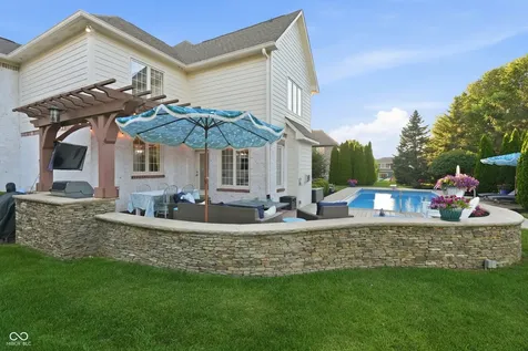 14232 Kingdom Court Fishers IN 46040