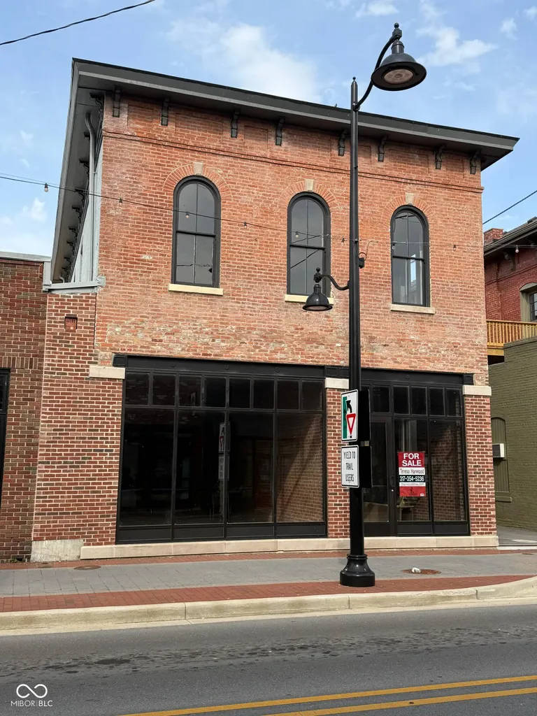 170 S Madison Street Greenwood IN 46142