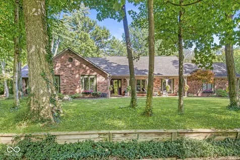 112 Pinehurst Avenue Fishers IN 46037