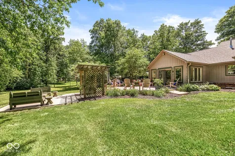 112 Pinehurst Avenue Fishers IN 46037