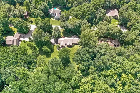 112 Pinehurst Avenue Fishers IN 46037