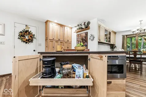 112 Pinehurst Avenue Fishers IN 46037