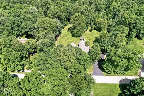 112 Pinehurst Avenue Fishers IN 46037