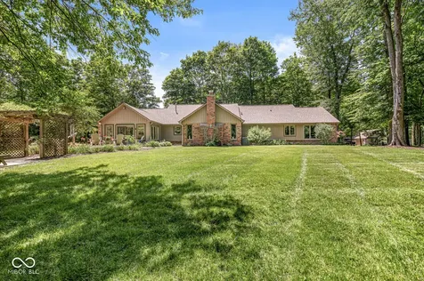 112 Pinehurst Avenue Fishers IN 46037