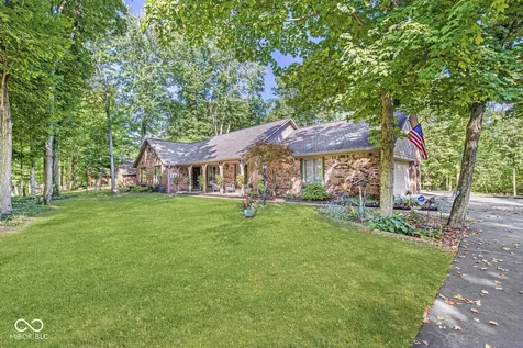 112 Pinehurst Avenue Fishers IN 46037