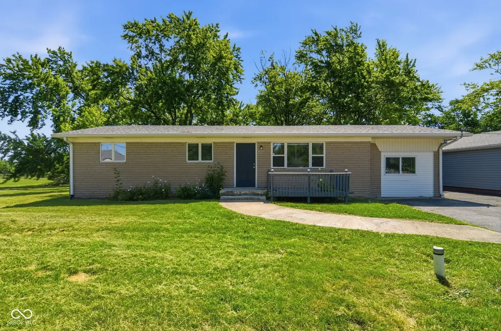 8439 Trotter Road Camby IN 46113