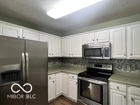10400 Hickory Hill Drive Indianapolis IN 46234
