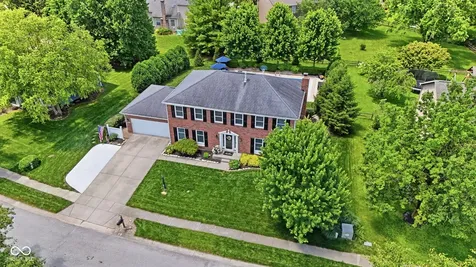 8404 Eastbay Drive Indianapolis IN 46236