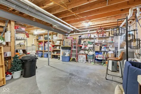 8404 Eastbay Drive Indianapolis IN 46236