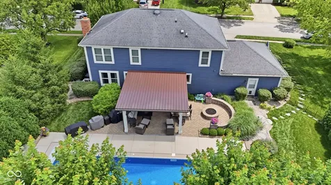 8404 Eastbay Drive Indianapolis IN 46236