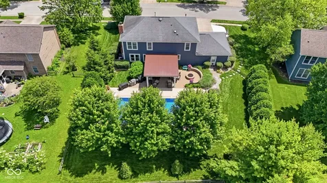 8404 Eastbay Drive Indianapolis IN 46236