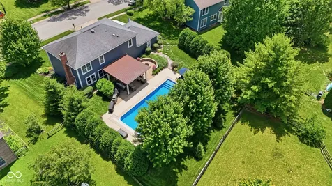 8404 Eastbay Drive Indianapolis IN 46236