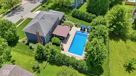 8404 Eastbay Drive Indianapolis IN 46236