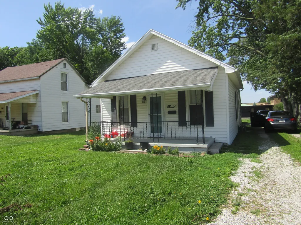 1304 E Main Street Crawfordsville IN 47933
