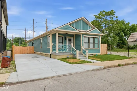 2402 E Brookside Avenue Indianapolis IN 46218