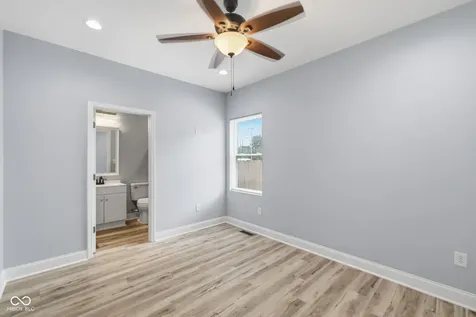 2402 E Brookside Avenue Indianapolis IN 46218