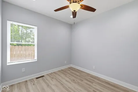 2402 E Brookside Avenue Indianapolis IN 46218