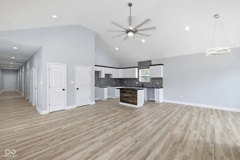 2402 E Brookside Avenue Indianapolis IN 46218