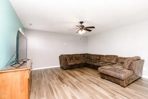 4914 Long Iron Drive Indianapolis IN 46235
