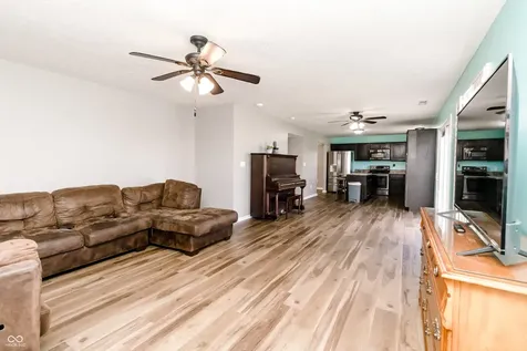 4914 Long Iron Drive Indianapolis IN 46235