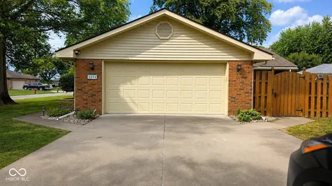 8094 E Crescent Drive Seymour IN 47274