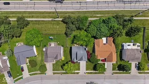 661 Country Walk Drive Brownsburg IN 46112