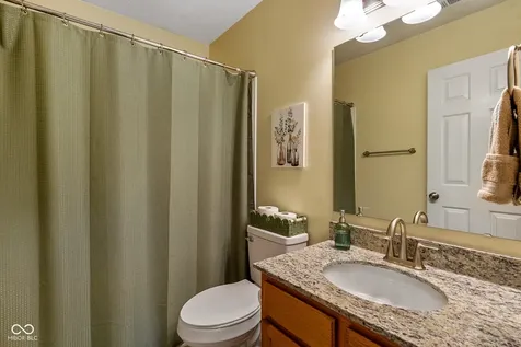 661 Country Walk Drive Brownsburg IN 46112