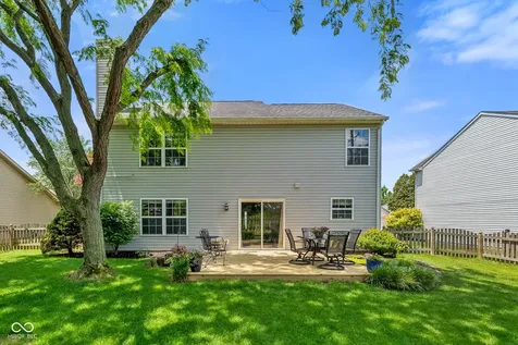 661 Country Walk Drive Brownsburg IN 46112