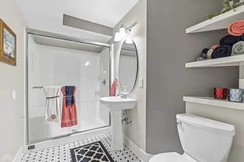 6426 Harrison Ridge Boulevard Indianapolis IN 46236