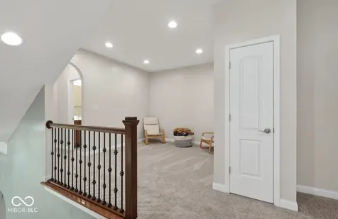 6691 Beekman Place Zionsville IN 46077