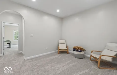 6691 Beekman Place Zionsville IN 46077