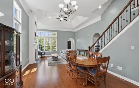 6691 Beekman Place Zionsville IN 46077