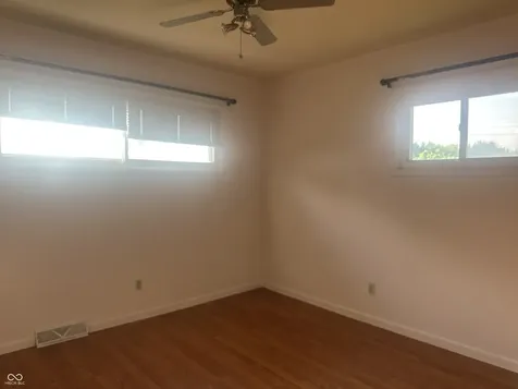 8022 Meadow Lane Indianapolis IN 46227