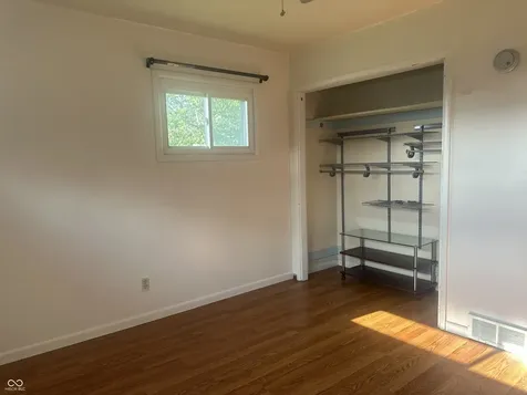 8022 Meadow Lane Indianapolis IN 46227