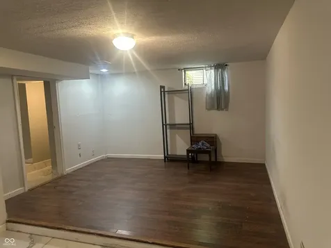 8022 Meadow Lane Indianapolis IN 46227