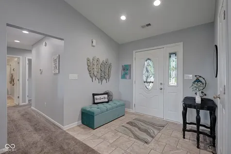 1045 Pin Oak Mooresville IN 46158