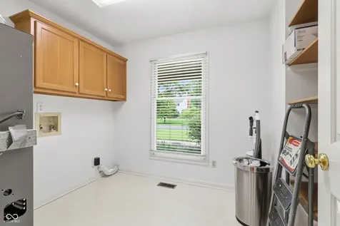 3343 S Rosewind Drive New Palestine IN 46163