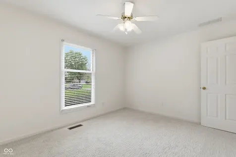 3343 S Rosewind Drive New Palestine IN 46163