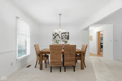 3343 S Rosewind Drive New Palestine IN 46163
