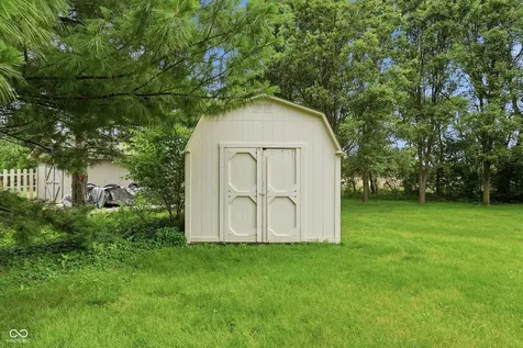 3343 S Rosewind Drive New Palestine IN 46163