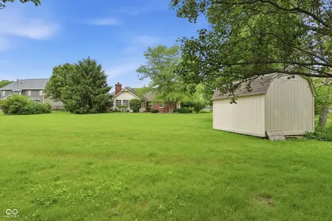 3343 S Rosewind Drive New Palestine IN 46163
