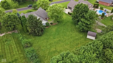 3343 S Rosewind Drive New Palestine IN 46163